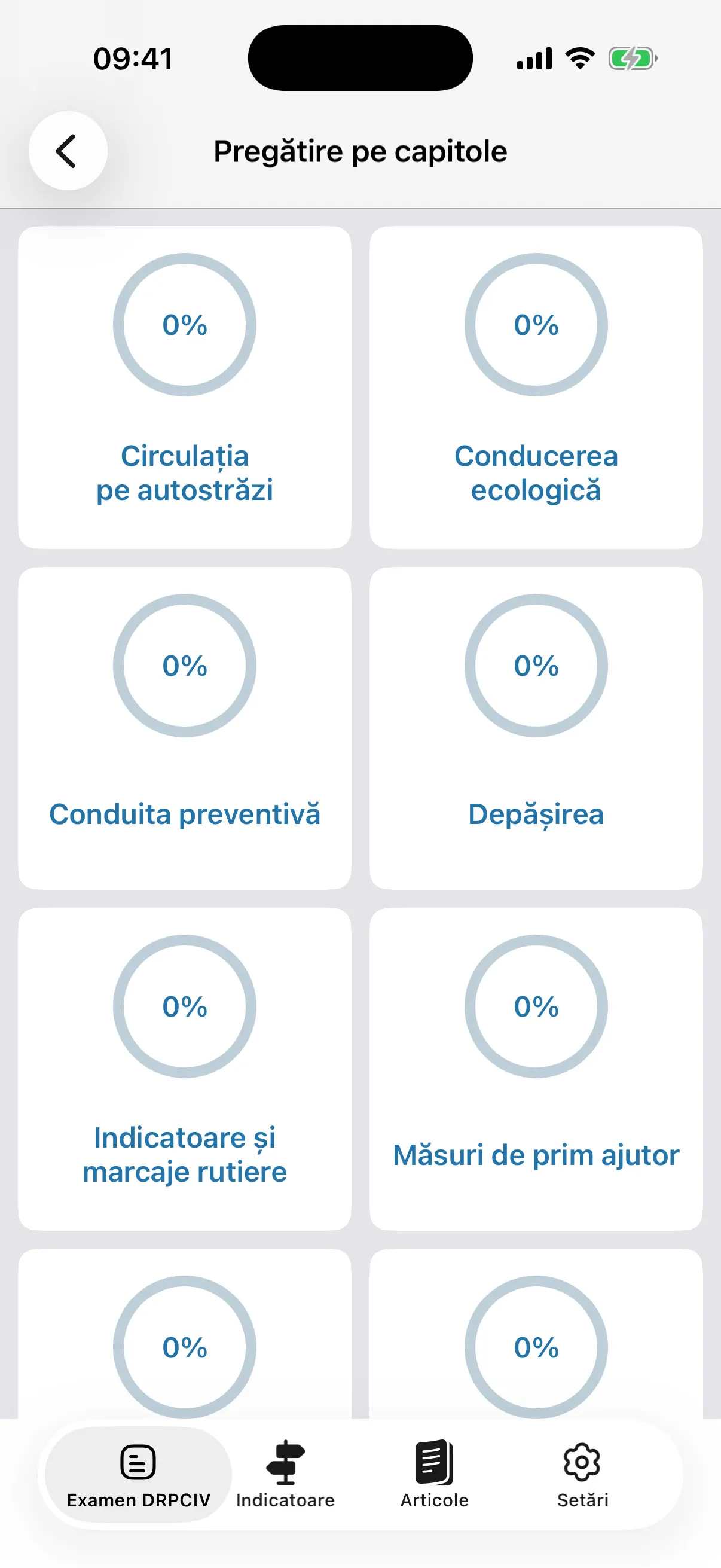 Ecranul de pregătire pe capitole din aplicația Drivero, cu progresul pentru fiecare capitol